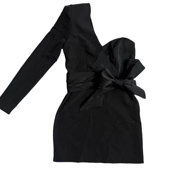NBD / REVOLVE BLACK “MONSIEUR” ONE SLEEVE MINI DRESS WITH BOW SIZE XS - Picture 3 of 10